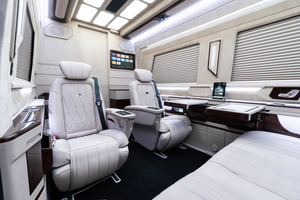 KLASSEN Mercedes-Benz Sprinter VIP. 519 LUXURY VIP BUS BAR TOILET. MSE_1575