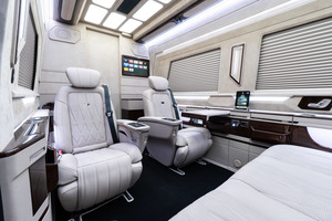 KLASSEN Mercedes-Benz Sprinter VIP. 519 LUXURY VIP BUS BAR TOILET. MSE_1575