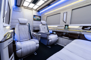 KLASSEN Mercedes-Benz Sprinter VIP. 519 LUXURY VIP BUS BAR TOILET. MSE_1575