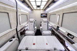 KLASSEN Mercedes-Benz Sprinter VIP. 519 LUXURY VIP BUS BAR TOILET. MSE_1575