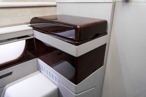KLASSEN Mercedes-Benz Sprinter VIP. 519 LUXURY VIP BUS BAR TOILET. MSE_1575