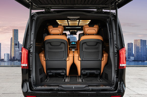 KLASSEN Mercedes-Benz V-Class VIP. V 300 - 4MATIC - VIP Business Interieur. MVMH_1657