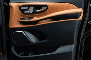 KLASSEN Mercedes-Benz V-Class VIP. V 300 - 4MATIC - VIP Business Interieur. MVMH_1657