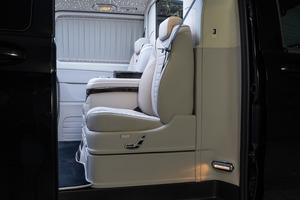 KLASSEN Mercedes-Benz V-Class VIP. V 300 | KLASSEN First Class VIP VAN. MVTM_1475