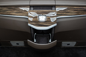 KLASSEN Mercedes-Benz V-Class VIP. V300 - Luxury VIP Conversion Auto Design. MVV_1471