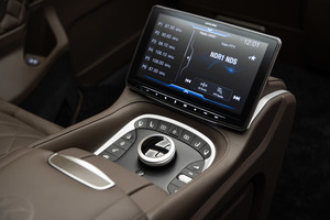 KLASSEN Mercedes-Benz V-Class VIP. V300 - Luxury VIP Conversion Auto Design. MVV_1471