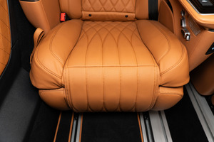 KLASSEN Mercedes-Benz V-Class VIP. V 300 - 4MATIC - VIP Business Interieur. MVMH_1658