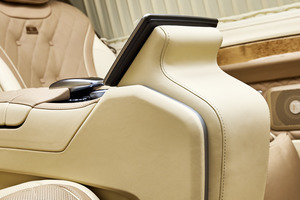 KLASSEN Mercedes-Benz V-Class VIP. V 300 | KLASSEN Luxury VIP Cars and Vans. MVV_1408