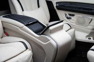 KLASSEN Mercedes-Benz V-Class VIP. V 300 | EQV Edition 2023 - EQV Facelift. MVV_1583