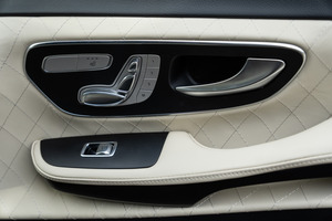 KLASSEN Mercedes-Benz V-Class VIP. V 300 d 4MATIC - Business Plus Interieur. MVMH_1489