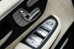 KLASSEN Mercedes-Benz V-Class VIP. V 300 d 4MATIC - Business Plus Interieur. MVMH_1489
