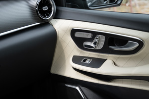 KLASSEN Mercedes-Benz V-Class VIP. V 300 d 4MATIC - Business Plus Interieur. MVMH_1489