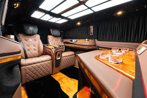 KLASSEN Mercedes-Benz V-Class VIP. V 300 - 2024 - Luxury V-Class VIP VAN. MVE_1616