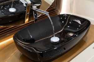 KLASSEN Mercedes-Benz Sprinter VIP. 519 LUXURY VIP BUS BAR TOILET. MSTM_1483