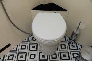 KLASSEN Mercedes-Benz Sprinter VIP. 519 LUXURY VIP BUS BAR TOILET. MSTM_1483