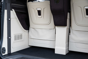 KLASSEN Mercedes-Benz V-Class VIP. V 300 | Luxury VIP First Class VAN. MVE_1685
