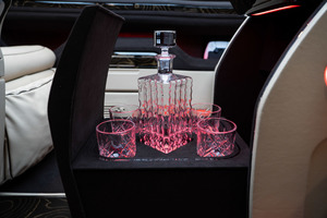 KLASSEN Mercedes-Benz V-Class VIP. V 300 | Luxury VIP First Class VAN. MVE_1685