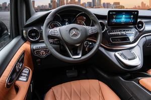 Mercedes-Benz V-Class V 300 - 4MATIC - VIP Business Interieur