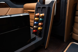 KLASSEN Mercedes-Benz V-Class VIP. V 300 | Luxury VIP First Class VAN. MVE_1641