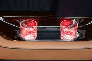 KLASSEN Mercedes-Benz V-Class VIP. V 300 | Luxury VIP First Class VAN. MVE_1641