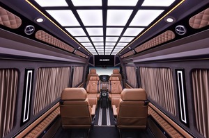 KLASSEN Mercedes-Benz Sprinter VIP. 319 Business Luxury BUS VIP 7+1+1 w907. MSV_1369