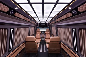 KLASSEN Mercedes-Benz Sprinter VIP. 319 Business Luxury BUS VIP 7+1+1 w907. MSV_1369