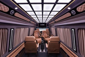 KLASSEN Mercedes-Benz Sprinter VIP. 319 Business Luxury BUS VIP 7+1+1 w907. MSV_1369