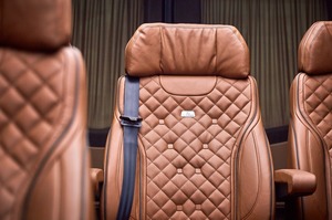 KLASSEN Mercedes-Benz Sprinter VIP. 319 Business Luxury BUS VIP 7+1+1 w907. MSV_1369