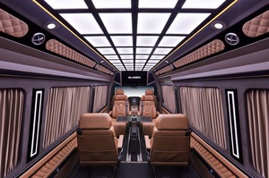 KLASSEN Mercedes-Benz Sprinter VIP. 319 Business Luxury BUS VIP 7+1+1 w907. MSV_1369