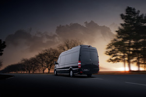 KLASSEN Mercedes-Benz Sprinter VIP. 319 Business Luxury BUS VIP 7+1+1 w907. MSV_1369