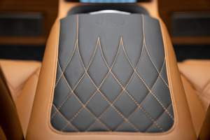 KLASSEN Mercedes-Benz V-Class VIP. - 2024 - V300 Luxury VIP Business VAN. MVV_1650