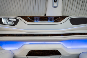 KLASSEN Mercedes-Benz V-Class VIP. V300 | 2024 - Luxury VIP First Class VAN. MVE_1677