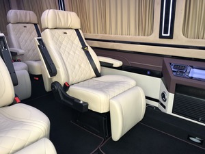 KLASSEN Mercedes-Benz Sprinter VIP. 319 Business Luxury BUS VIP 7+1+1 w907. MSV_1380