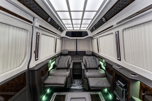 KLASSEN Mercedes-Benz Sprinter VIP. 519 Business Luxury BUS VIP 7+1+1 w907. MSV_9002