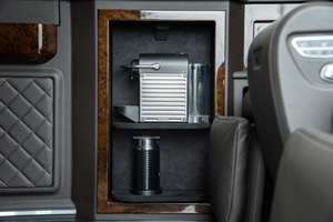 KLASSEN Mercedes-Benz Sprinter VIP. 519 Business Luxury BUS VIP 7+1+1 w907. MSV_9002