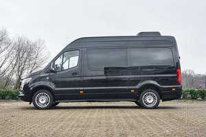 KLASSEN Mercedes-Benz Sprinter VIP. 319 Business Luxury BUS VIP 7+1+1 w907. MSV_1387