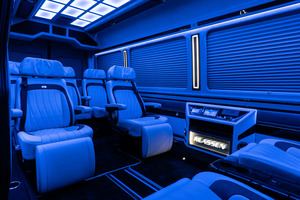 KLASSEN Mercedes-Benz Sprinter VIP. 319 Business Luxury BUS VIP 7+1+1 w907. MSV_1442