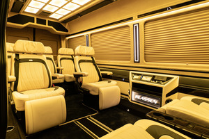 KLASSEN Mercedes-Benz Sprinter VIP. 319 Business Luxury BUS VIP 7+1+1 w907. MSV_1442