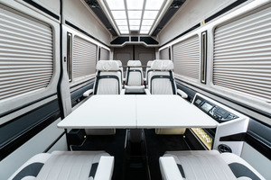 KLASSEN Mercedes-Benz Sprinter VIP. 319 Business Luxury BUS VIP 7+1+1 w907. MSV_1442