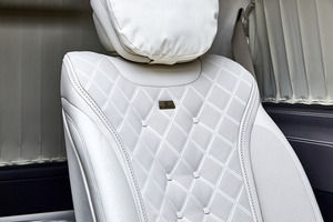 KLASSEN Mercedes-Benz V-Class VIP. V 300 d | KLASSEN Luxury VIP Cars and Va. MVA1_1401