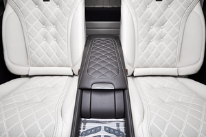 KLASSEN Mercedes-Benz V-Class VIP. V 300 d | KLASSEN Luxury VIP Cars and Va. MVA1_1401