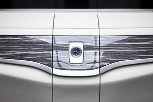 KLASSEN Mercedes-Benz V-Class VIP. V 300 d | KLASSEN Luxury VIP Cars and Va. MVA1_1401