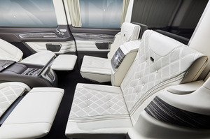 KLASSEN Mercedes-Benz V-Class VIP. V 300 d | KLASSEN Luxury VIP Cars and Va. MVA1_1401