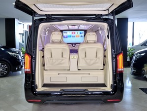 KLASSEN Mercedes-Benz V-Class VIP. V 300 d | Luxury Business Van - Bentley. MVD_1421