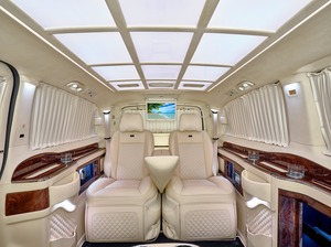 KLASSEN Mercedes-Benz V-Class VIP. V 300 d | Luxury Business Van - Bentley. MVD_1421