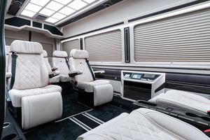 KLASSEN Mercedes-Benz Sprinter VIP. 319 Business Luxury BUS VIP 7+1+1 w907. MSV_1486