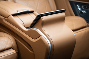 KLASSEN Mercedes-Benz V-Class VIP. V 300 | KLASSEN Luxury VIP Cars and Vans. MVV_1444