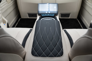 KLASSEN Mercedes-Benz V-Class VIP. V 300 Luxury VIP Business VAN - 2024. MVV_1662