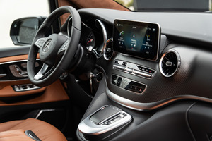 KLASSEN Mercedes-Benz V-Class VIP. V 300 d 4MATIC - Business Plus Interieur. MVMH_1485