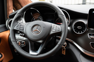 KLASSEN Mercedes-Benz V-Class VIP. V 300 d 4MATIC - Business Plus Interieur. MVMH_1485